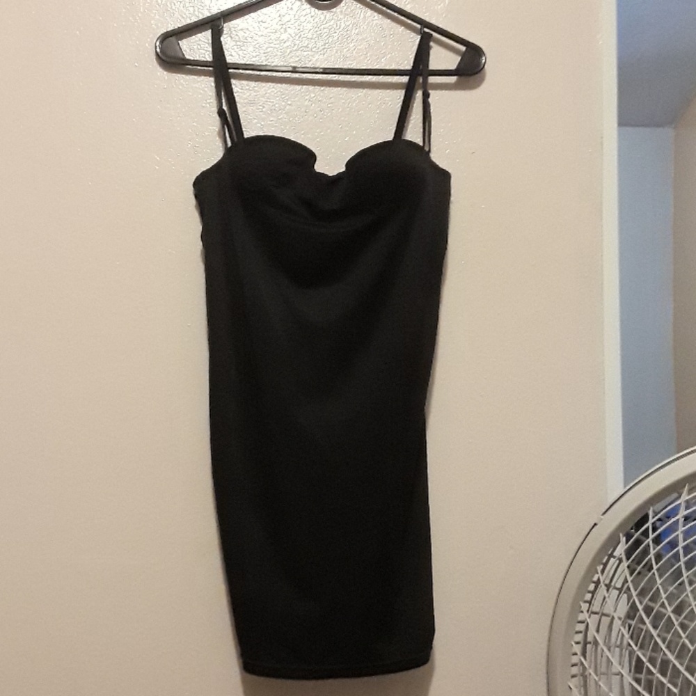 N W/O T, Black body shaper